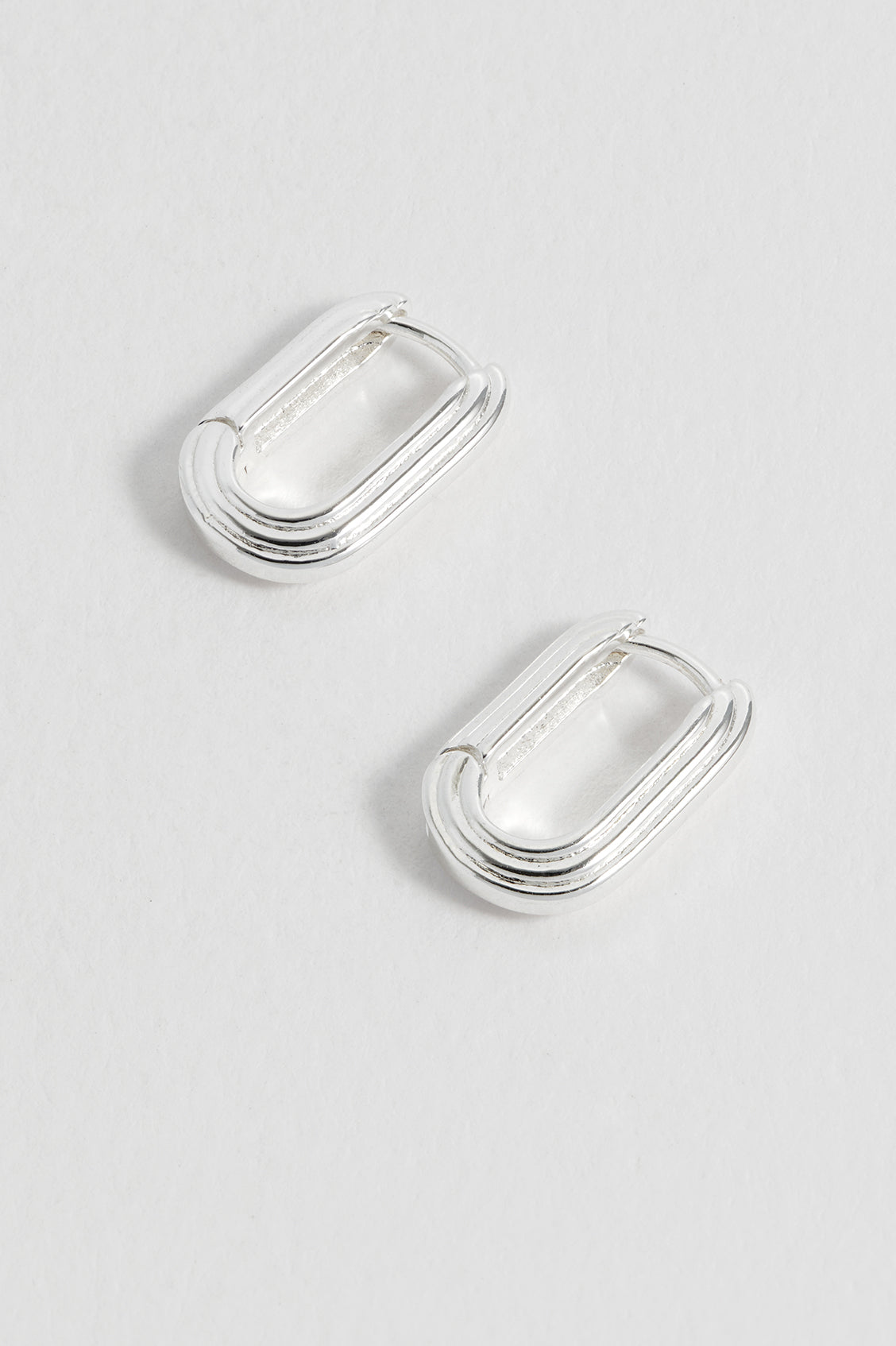 Ridged Hinge Hoops