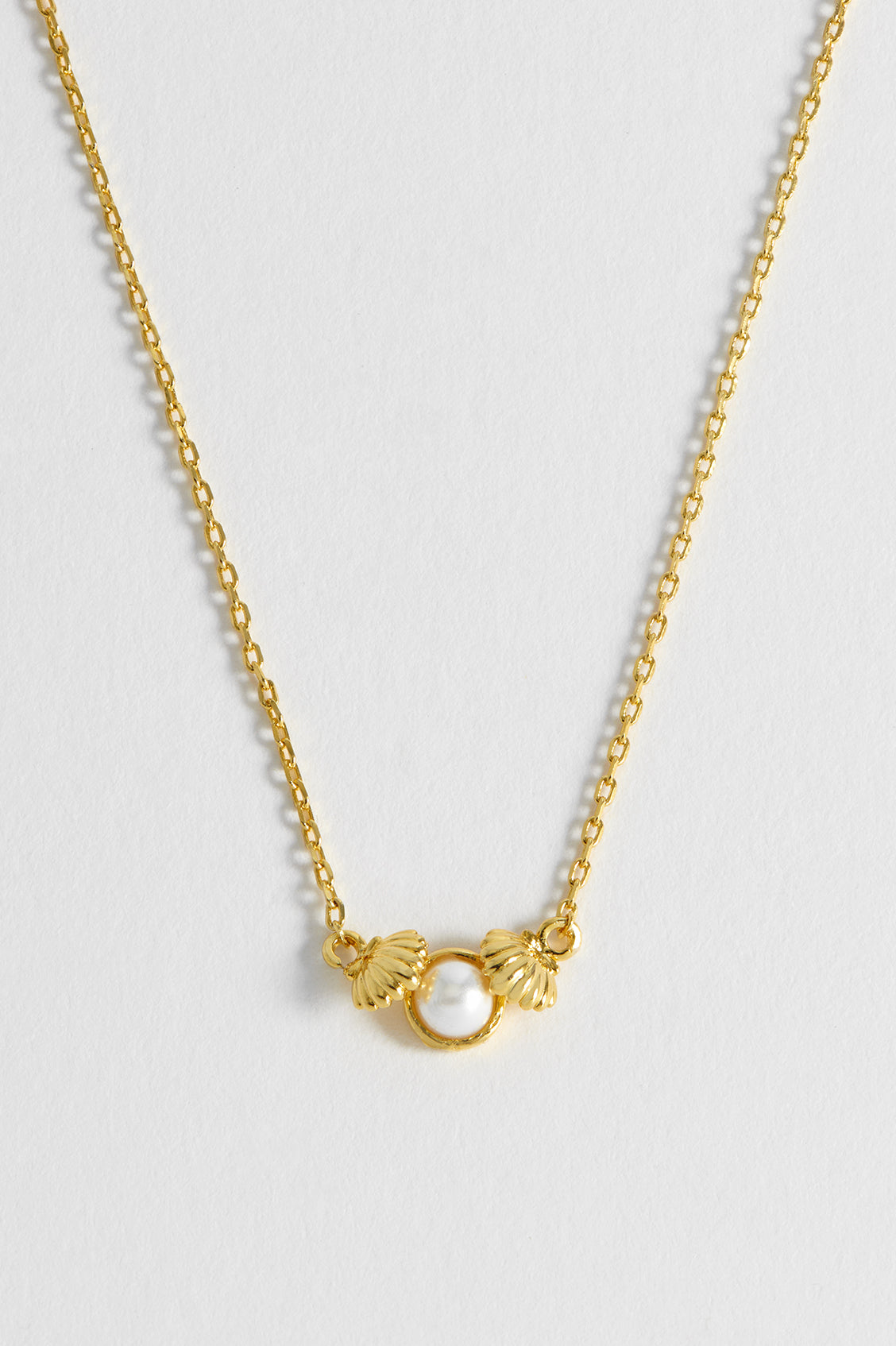 Pearl Scallop Pendant Necklace